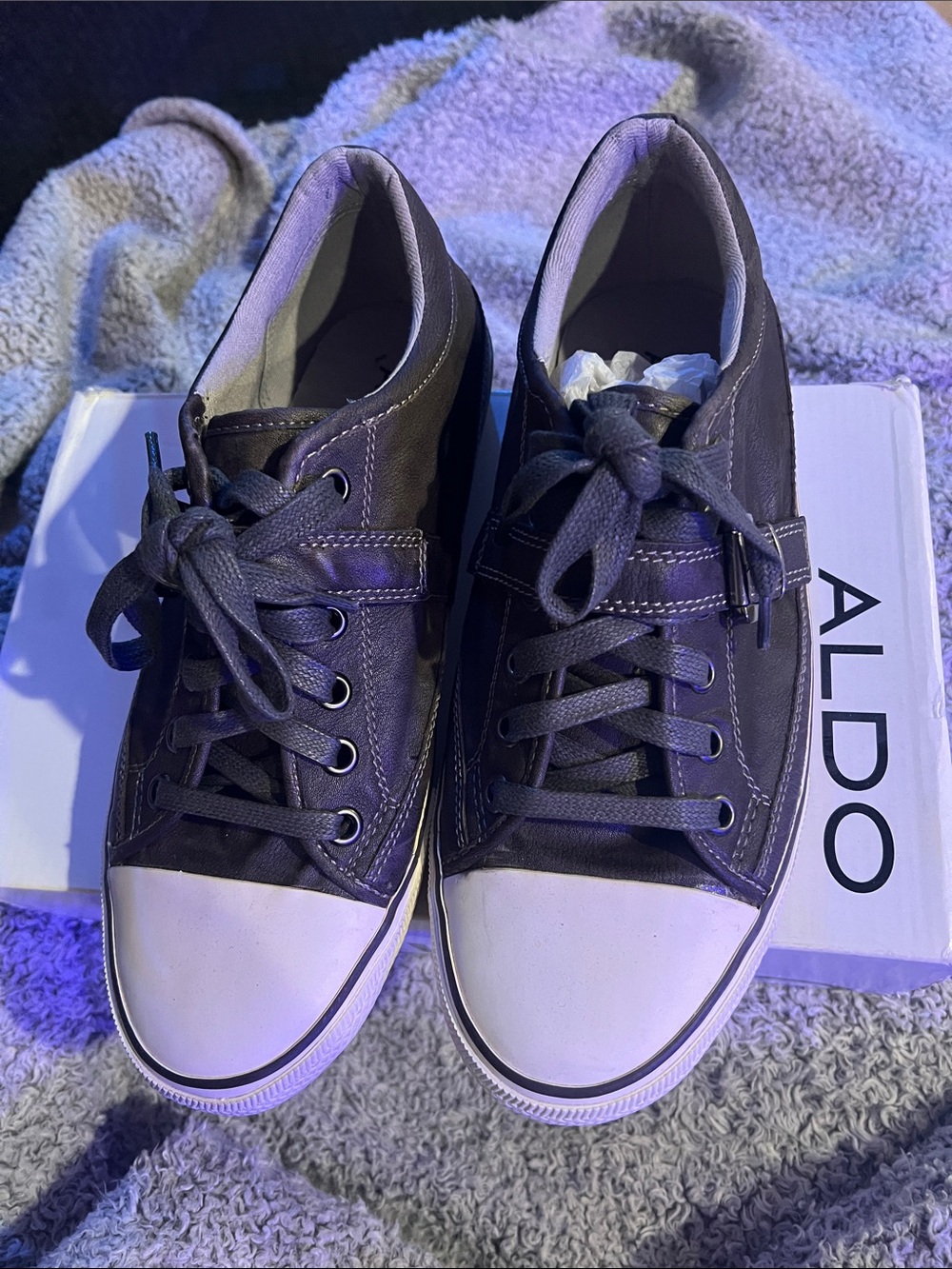 ALDO Men’s Dark Gray Low-Top Lace-Up Sneakers